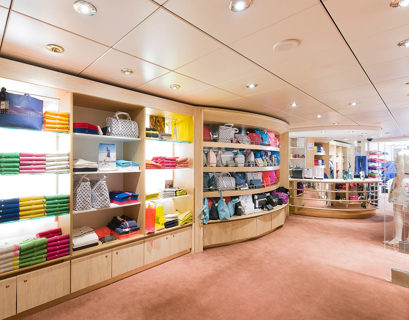 MSC Lirica — Alışveriş Alanı