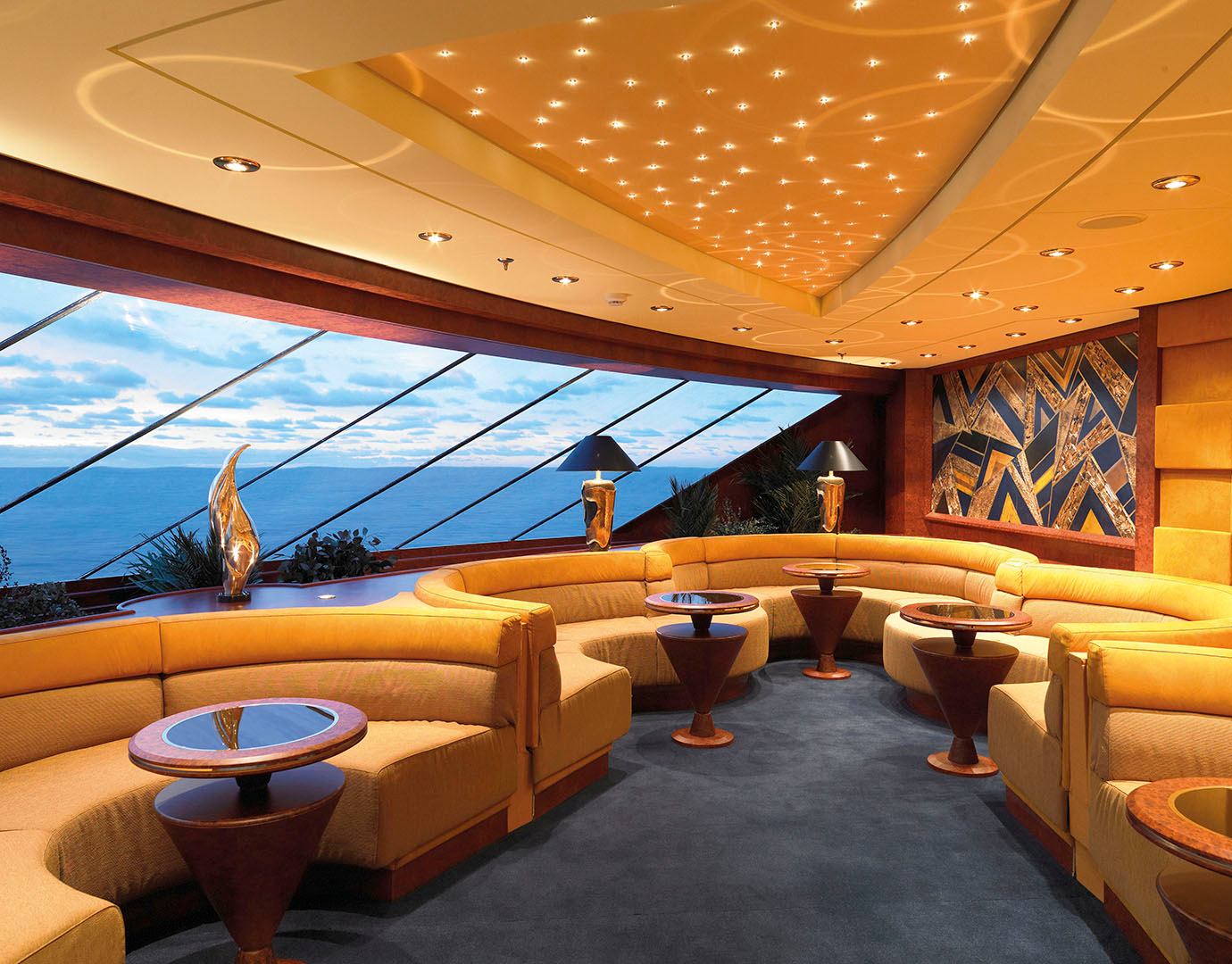 MSC Fantasia — Top Sail Lounge
